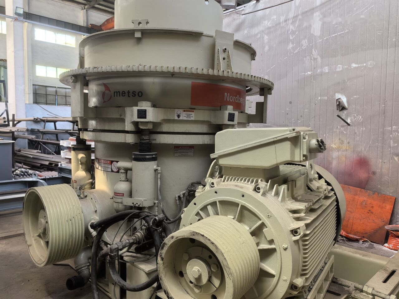 Lizingu i Metso Nordberg HP300 Cone Crusher Metso Nordberg HP300 Cone Crusher: foto 6