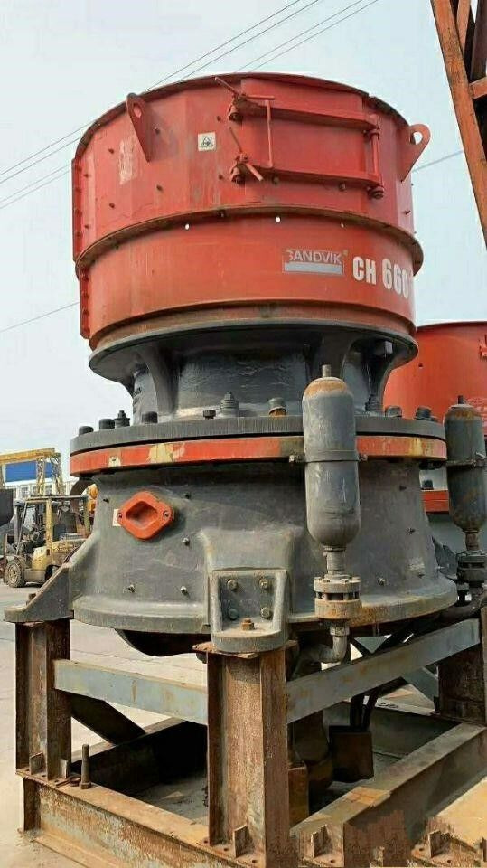 Sandvik CH660 Cone crusher - Thërrmues koni: foto 1 Sandvik CH660 Cone crusher - Thërrmues koni: foto 1