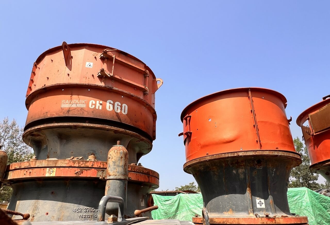 Sandvik CH660- MF Hydraulic Cone Crusher - Thërrmues koni: foto 1 Sandvik CH660- MF Hydraulic Cone Crusher - Thërrmues koni: foto 1