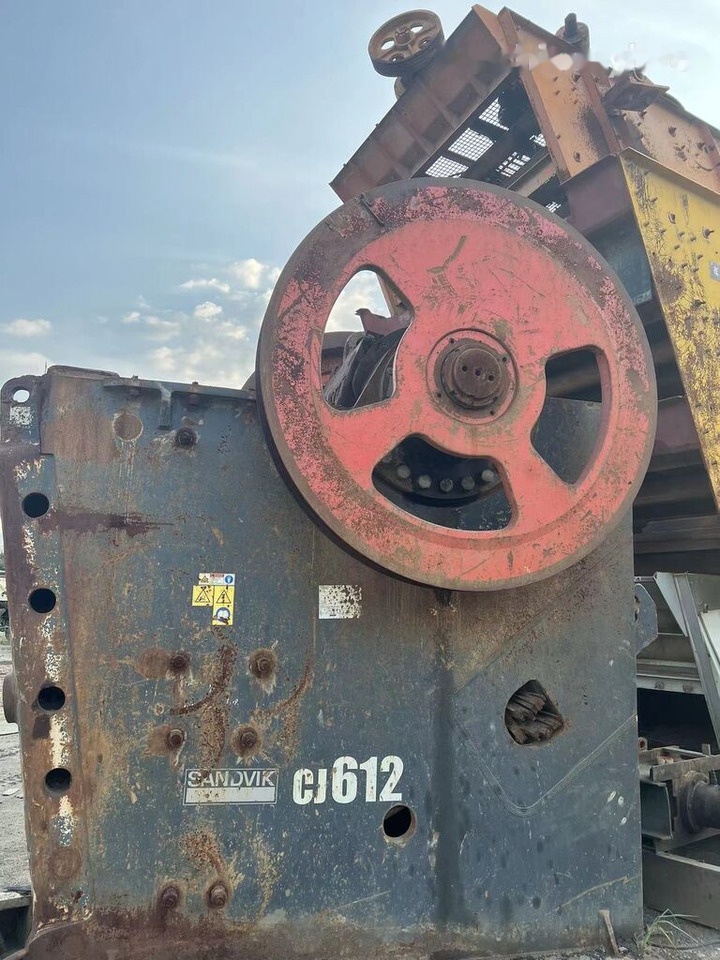 Sandvik Original CJ612 Jaw Crusher - Thërrmues e nofullës: foto 2 Sandvik Original CJ612 Jaw Crusher - Thërrmues e nofullës: foto 2