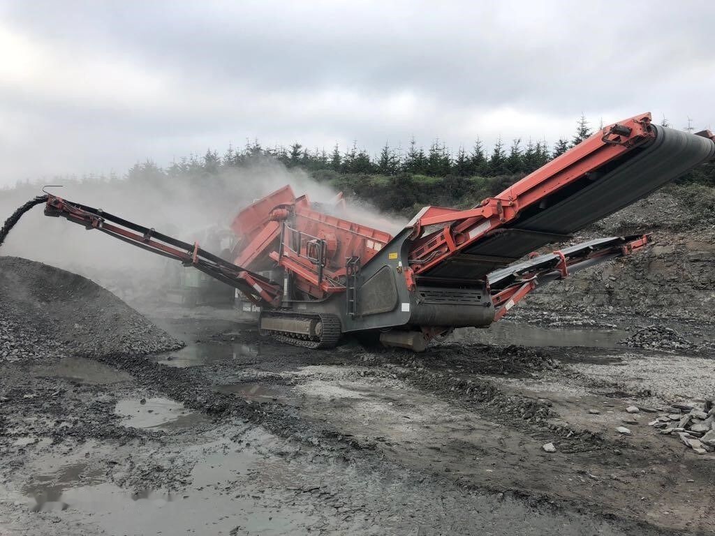 Sandvik QE340 - Makinë sitëse: foto 2 Sandvik QE340 - Makinë sitëse: foto 2