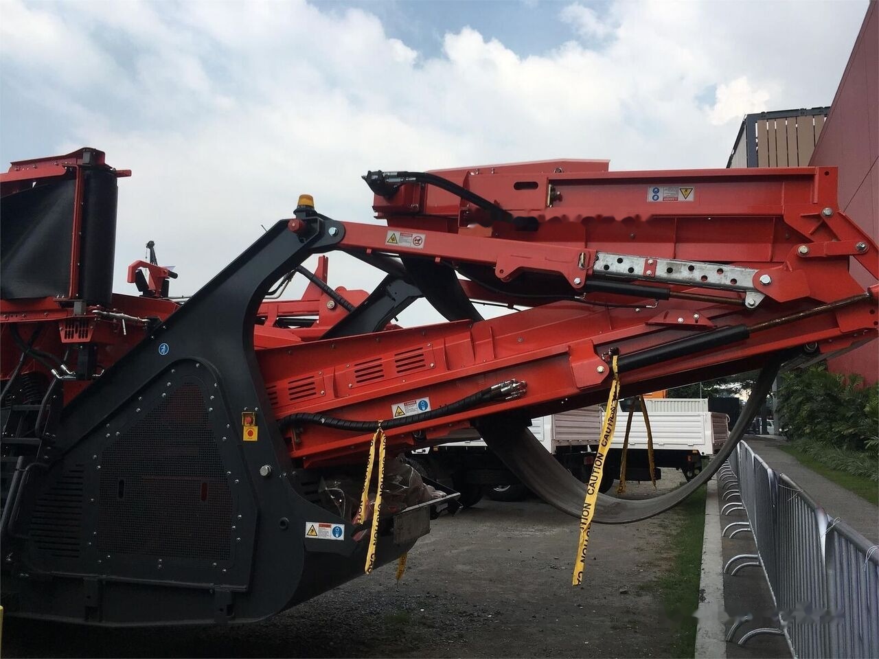 Sandvik QE341 - Makinë sitëse: foto 5 Sandvik QE341 - Makinë sitëse: foto 5