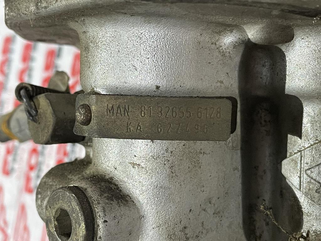 MAN HYDRAULIC GEAR SELECTOR - 81.32655 - 6128 - Sistemi hidraulik për Kamioni: foto 4 MAN HYDRAULIC GEAR SELECTOR - 81.32655 - 6128 - Sistemi hidraulik për Kamioni: foto 4