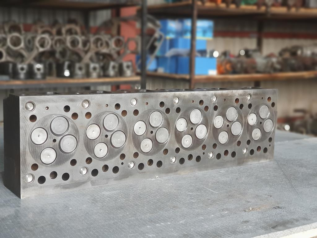 MAN TGM COMMONRAIL 6 CYLINDERS - Koka e cilindrit për Kamioni: foto 2 MAN TGM COMMONRAIL 6 CYLINDERS - Koka e cilindrit për Kamioni: foto 2