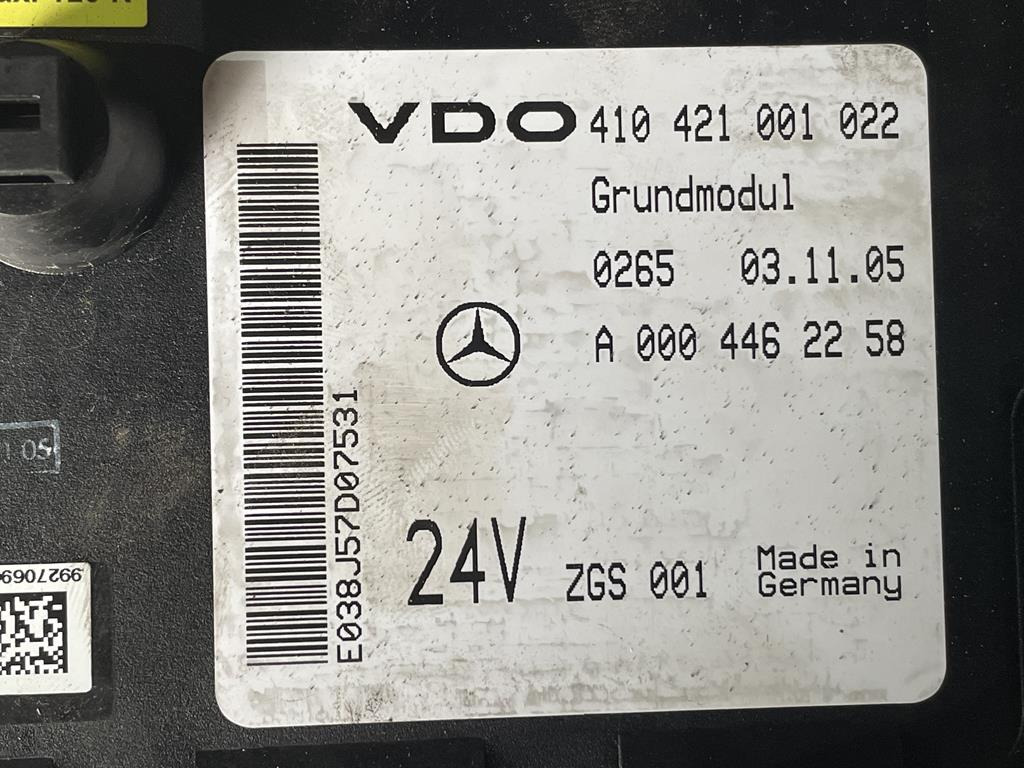 MERCEDES-BENZ ACTROS GRUNDMODUL - A 000 446 22 58 - Siguresa për Kamioni: foto 3 MERCEDES-BENZ ACTROS GRUNDMODUL - A 000 446 22 58 - Siguresa për Kamioni: foto 3