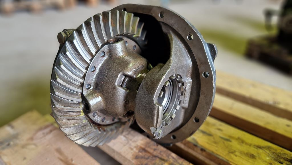 MERCEDES-BENZ ACTROS MP1 13:41 - Ingranazhi i diferencialit për Kamioni: foto 1 MERCEDES-BENZ ACTROS MP1 13:41 - Ingranazhi i diferencialit për Kamioni: foto 1