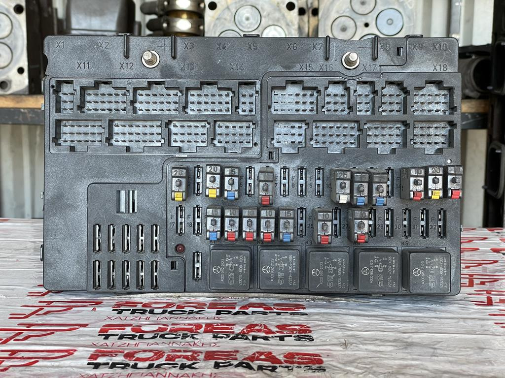 MERCEDES-BENZ ACTROS MP2 GRUNDMODUL - A 000 446 05 58 - Siguresa për Kamioni: foto 2 MERCEDES-BENZ ACTROS MP2 GRUNDMODUL - A 000 446 05 58 - Siguresa për Kamioni: foto 2