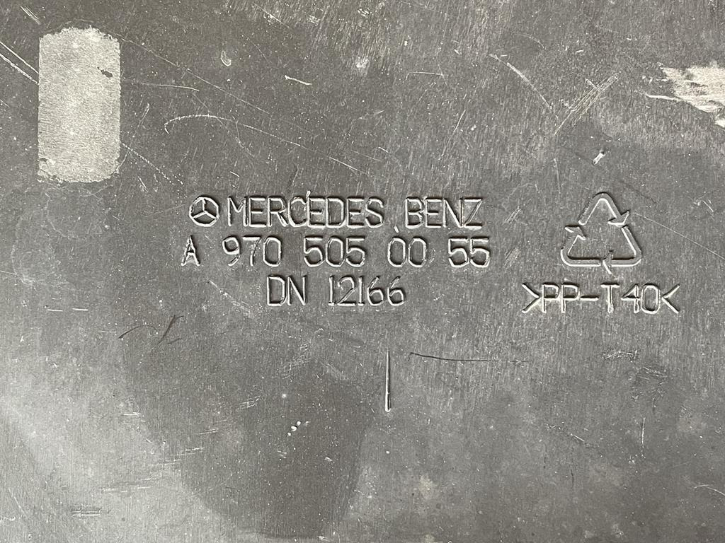 MERCEDES-BENZ FOR ATEGO BY BEHR - A 970 500 04 04 - Radiatori për Kamioni: foto 5 MERCEDES-BENZ FOR ATEGO BY BEHR - A 970 500 04 04 - Radiatori për Kamioni: foto 5