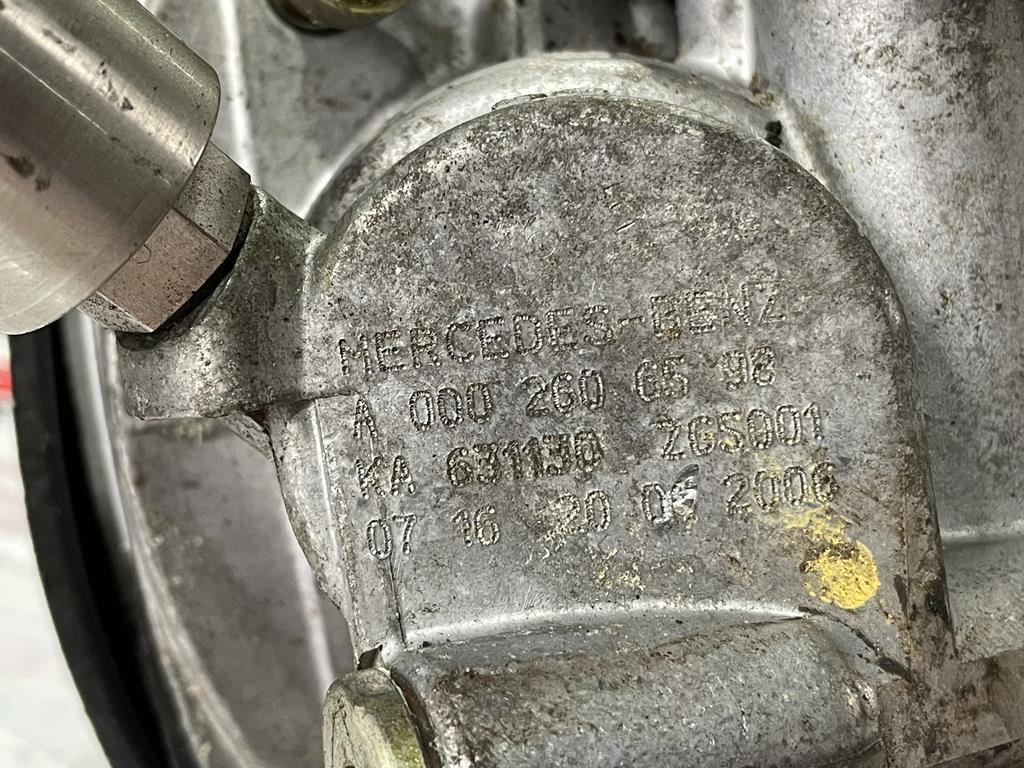 MERCEDES-BENZ HYDRAULIC - Α 000 260 6598 - Leva e marsheve për Kamioni: foto 4 MERCEDES-BENZ HYDRAULIC - Α 000 260 6598 - Leva e marsheve për Kamioni: foto 4