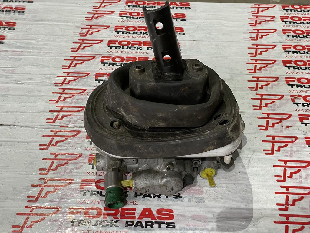 MERCEDES-BENZ HYDRAULIC GEAR STICK - A 000 260 5898 - Leva e marsheve për Kamioni: foto 2 MERCEDES-BENZ HYDRAULIC GEAR STICK - A 000 260 5898 - Leva e marsheve për Kamioni: foto 2