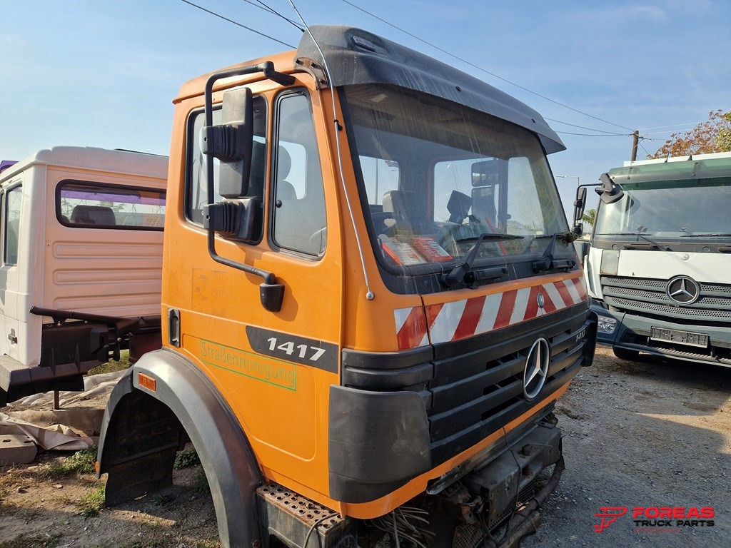 MERCEDES SK - SMALL - RIGHT HAND DRIVE - Kabinë: foto 4 MERCEDES SK - SMALL - RIGHT HAND DRIVE - Kabinë: foto 4