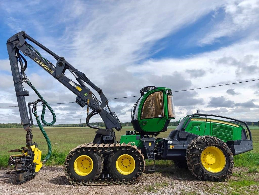 John Deere 1170 G - Korrëse pylltarie: foto 2 John Deere 1170 G - Korrëse pylltarie: foto 2