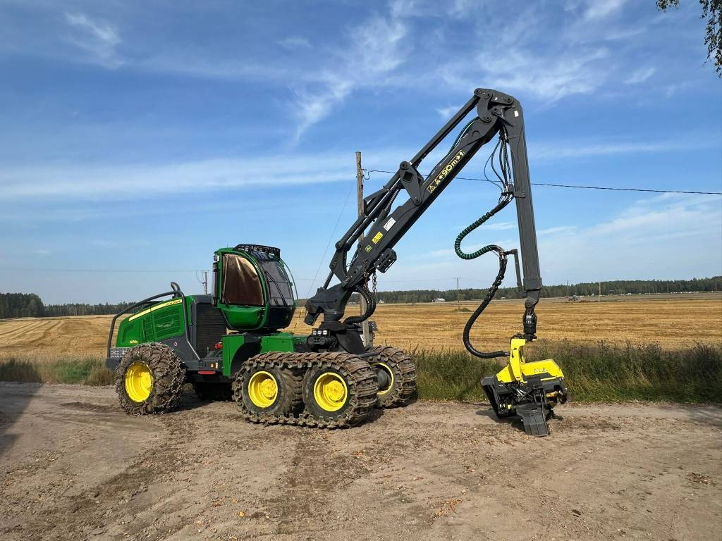 John Deere 1270 G - Korrëse pylltarie: foto 1 John Deere 1270 G - Korrëse pylltarie: foto 1