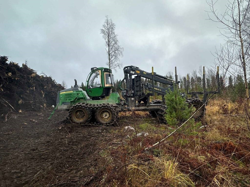 John Deere 1510 G - Transportues pyjor: foto 3 John Deere 1510 G - Transportues pyjor: foto 3
