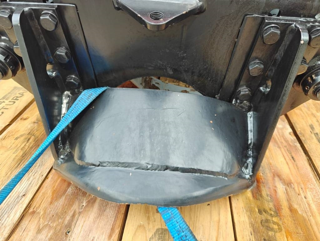 Lizingu i Komatsu 370.2  Komatsu 370.2: foto 9