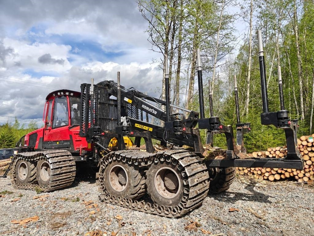 Komatsu 855 - Transportues pyjor: foto 3 Komatsu 855 - Transportues pyjor: foto 3