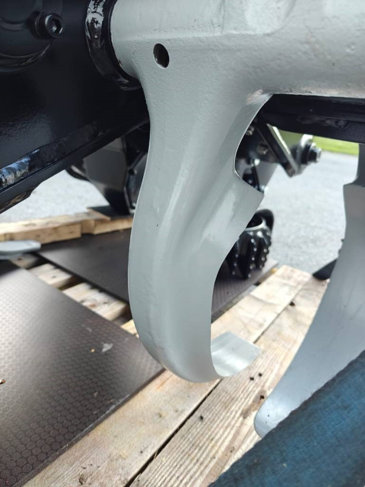 Kokë e makinës prerëse të pyllit Komatsu C 93: foto 10 Kokë e makinës prerëse të pyllit Komatsu C 93: foto 10