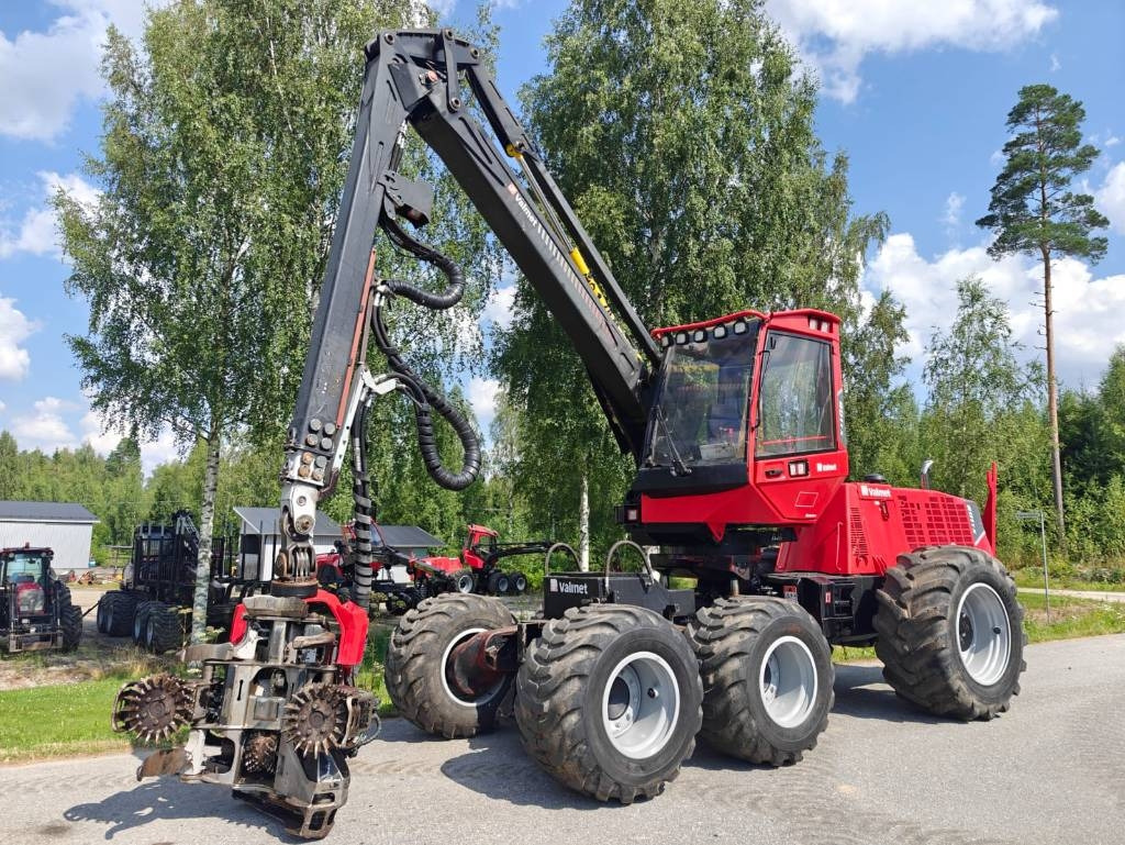 Valmet 901TX - Korrëse pylltarie: foto 1 Valmet 901TX - Korrëse pylltarie: foto 1