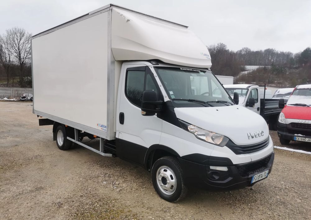 Iveco 3.0-150KM Daily 35C15 Kontener długi rama 35-150 kiper Klimatyzacja długi rozstaw - Kamioncine me kontinier: foto 3 Iveco 3.0-150KM Daily 35C15 Kontener długi rama 35-150 kiper Klimatyzacja długi rozstaw - Kamioncine me kontinier: foto 3
