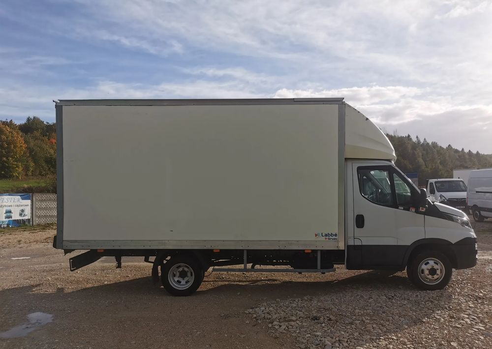 Iveco 3.0-150KM Daily 35C15 Kontener długi rama 35-150 kiper Klimatyzacja długi rozstaw - Kamioncine me kontinier: foto 4 Iveco 3.0-150KM Daily 35C15 Kontener długi rama 35-150 kiper Klimatyzacja długi rozstaw - Kamioncine me kontinier: foto 4