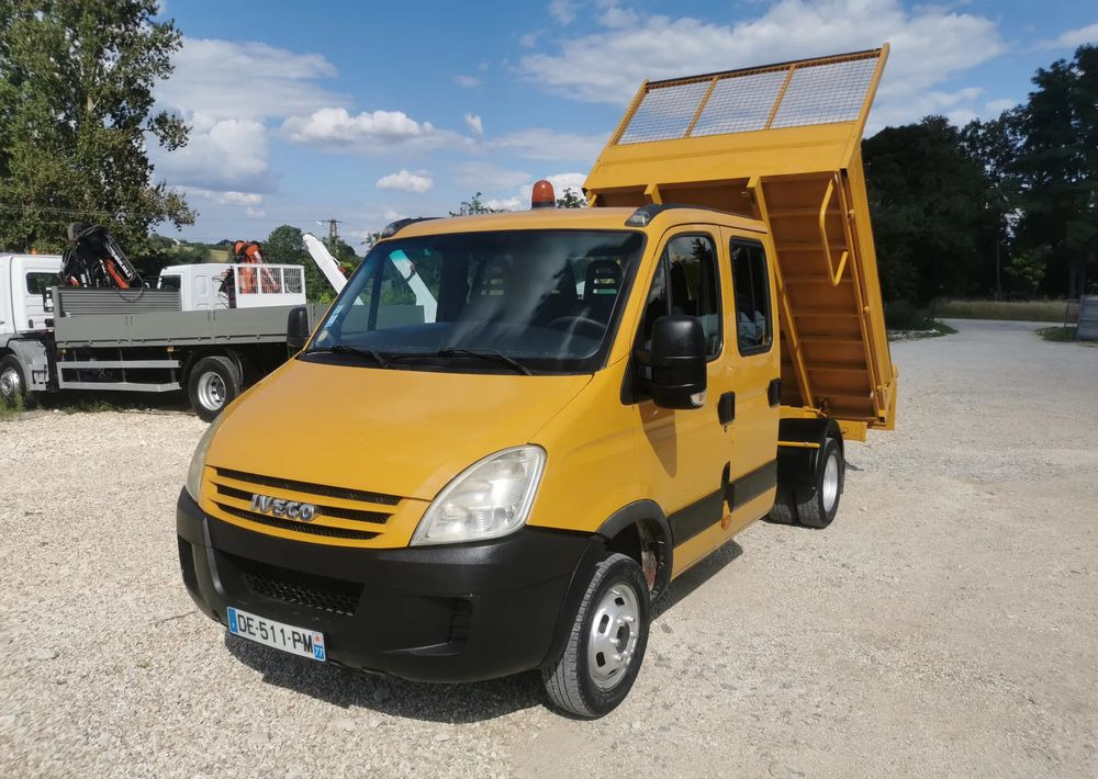 Iveco Daily 35C12 Brygadówka wywrotka Dubel hak kiper doka 35C13 - Kamioncine vetëshkarkuese: foto 1 Iveco Daily 35C12 Brygadówka wywrotka Dubel hak kiper doka 35C13 - Kamioncine vetëshkarkuese: foto 1