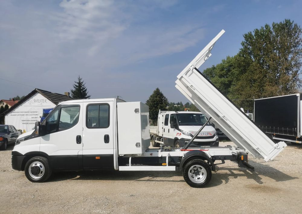Iveco Daily 35C13 Brygadówka Klima 35-130 wywrotka kiper doka Dubel - Kamioncine vetëshkarkuese: foto 3 Iveco Daily 35C13 Brygadówka Klima 35-130 wywrotka kiper doka Dubel - Kamioncine vetëshkarkuese: foto 3
