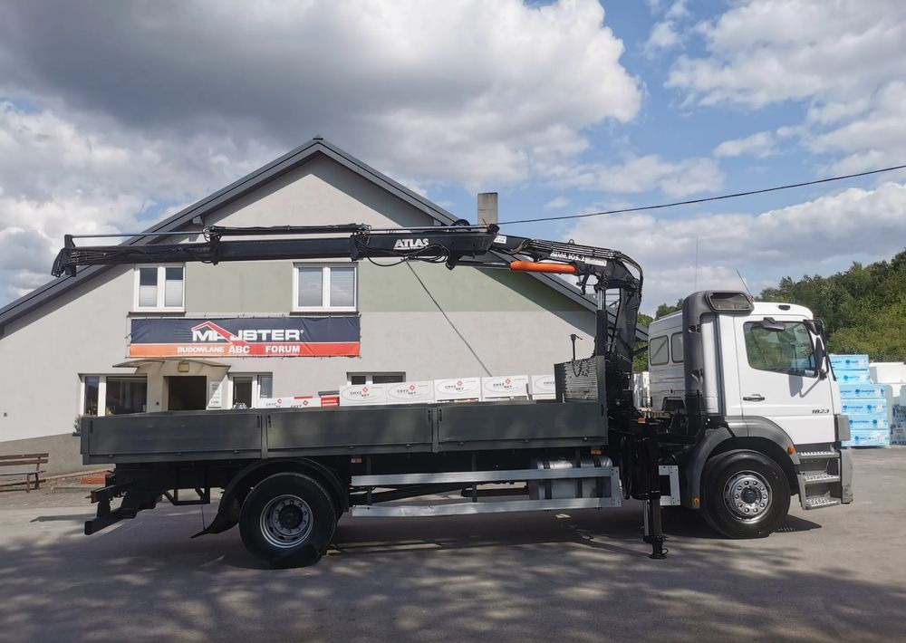 Mercedes-Benz Atego 1823 żuraw HDS Atlas 105.2 koła 315/80R22,5 - Kamion me karroceri të hapur, Kamion me vinç: foto 3 Mercedes-Benz Atego 1823 żuraw HDS Atlas 105.2 koła 315/80R22,5 - Kamion me karroceri të hapur, Kamion me vinç: foto 3