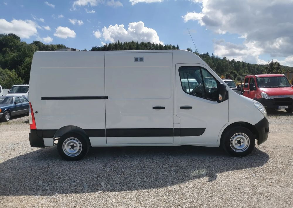 Renault Master L2H2 ładny 2.3dCi-135KM 6-biegów Kamera cofania Klimatyzacja - Furgon: foto 4 Renault Master L2H2 ładny 2.3dCi-135KM 6-biegów Kamera cofania Klimatyzacja - Furgon: foto 4