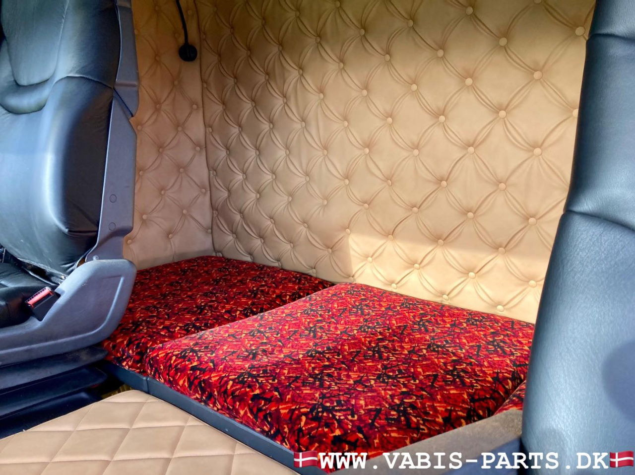 Scania R164-580 V8 Classic V8 Fully restored - Gjysmë-kamion: foto 4 Scania R164-580 V8 Classic V8 Fully restored - Gjysmë-kamion: foto 4