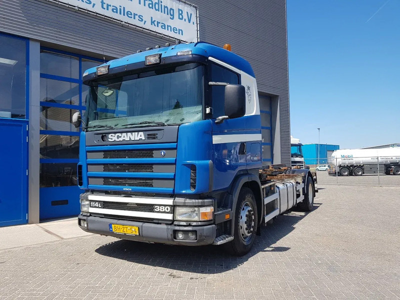 Scania R114-380 Manual Retarder NCH Euro 2 - Kamion me sistem kabllor: foto 2 Scania R114-380 Manual Retarder NCH Euro 2 - Kamion me sistem kabllor: foto 2