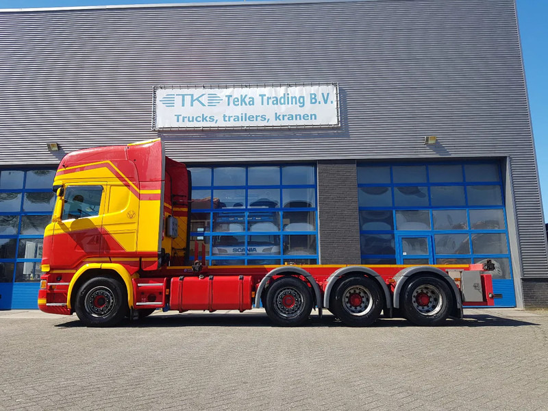 Scania R450 8x2 Topline ADR EX/II, EX/III, FL en AT SCR only - Transportjer kontejnerësh/ Kamion me karroceri të çmontueshme: foto 3 Scania R450 8x2 Topline ADR EX/II, EX/III, FL en AT SCR only - Transportjer kontejnerësh/ Kamion me karroceri të çmontueshme: foto 3