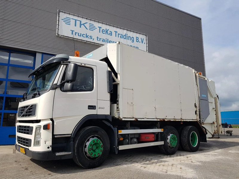 Volvo FM 9.260 Geesink GPM II Euro 3 - Kamion mbeturinash: foto 1 Volvo FM 9.260 Geesink GPM II Euro 3 - Kamion mbeturinash: foto 1