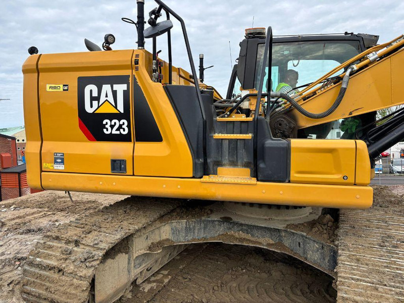 Ekskavator me zinxhirë Caterpillar 323: foto 10 Ekskavator me zinxhirë Caterpillar 323: foto 10