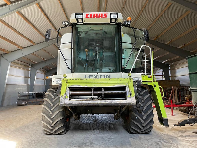 Claas Lexion 450 Evolution - Autokombajnë: foto 2 Claas Lexion 450 Evolution - Autokombajnë: foto 2