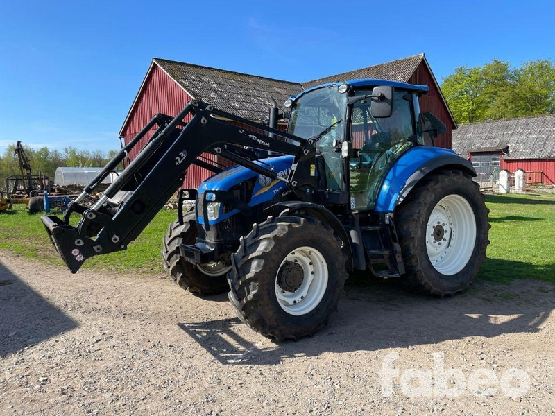 New Holland T5.115 Electro Command - Traktor: foto 1 New Holland T5.115 Electro Command - Traktor: foto 1