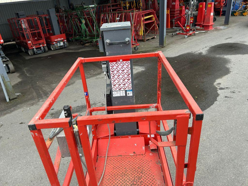 Skyjack SJ12 - Ngritës gërshërë: foto 4 Skyjack SJ12 - Ngritës gërshërë: foto 4