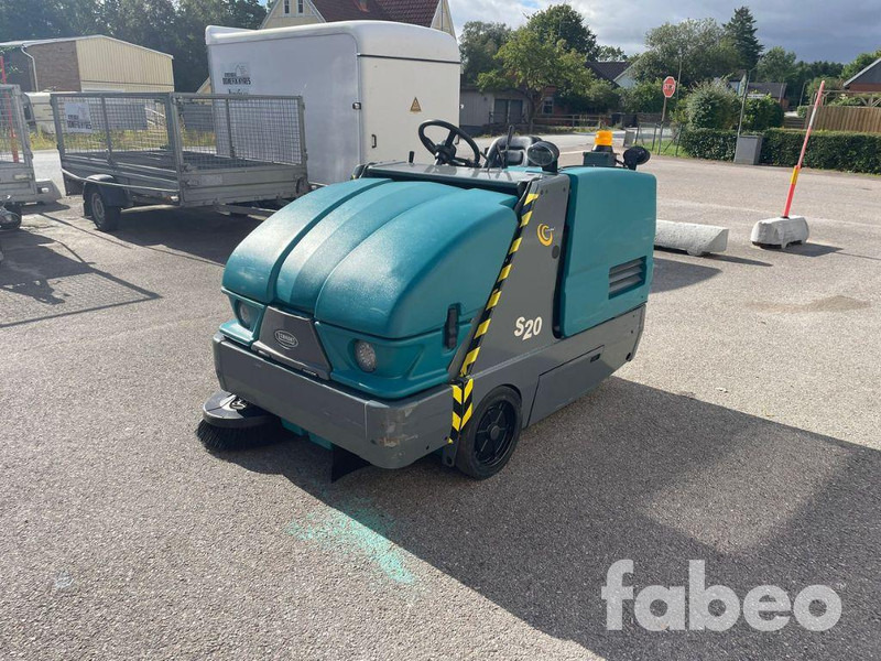 TENNANT S20 - Makinë fshirëse për rrugët: foto 1 TENNANT S20 - Makinë fshirëse për rrugët: foto 1