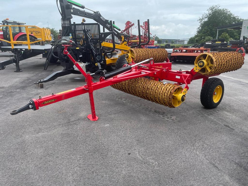 Vaderstad RX 510 - Pajisje për lirimin e tokës: foto 1 Vaderstad RX 510 - Pajisje për lirimin e tokës: foto 1