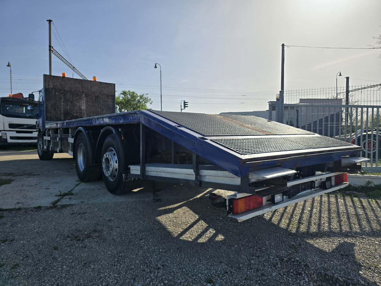 DAF CF 360 MACHINE TRANSPORTER SPECIAL PRICE ONLY THIS YEAR - Autotransportues: foto 3 DAF CF 360 MACHINE TRANSPORTER SPECIAL PRICE ONLY THIS YEAR - Autotransportues: foto 3