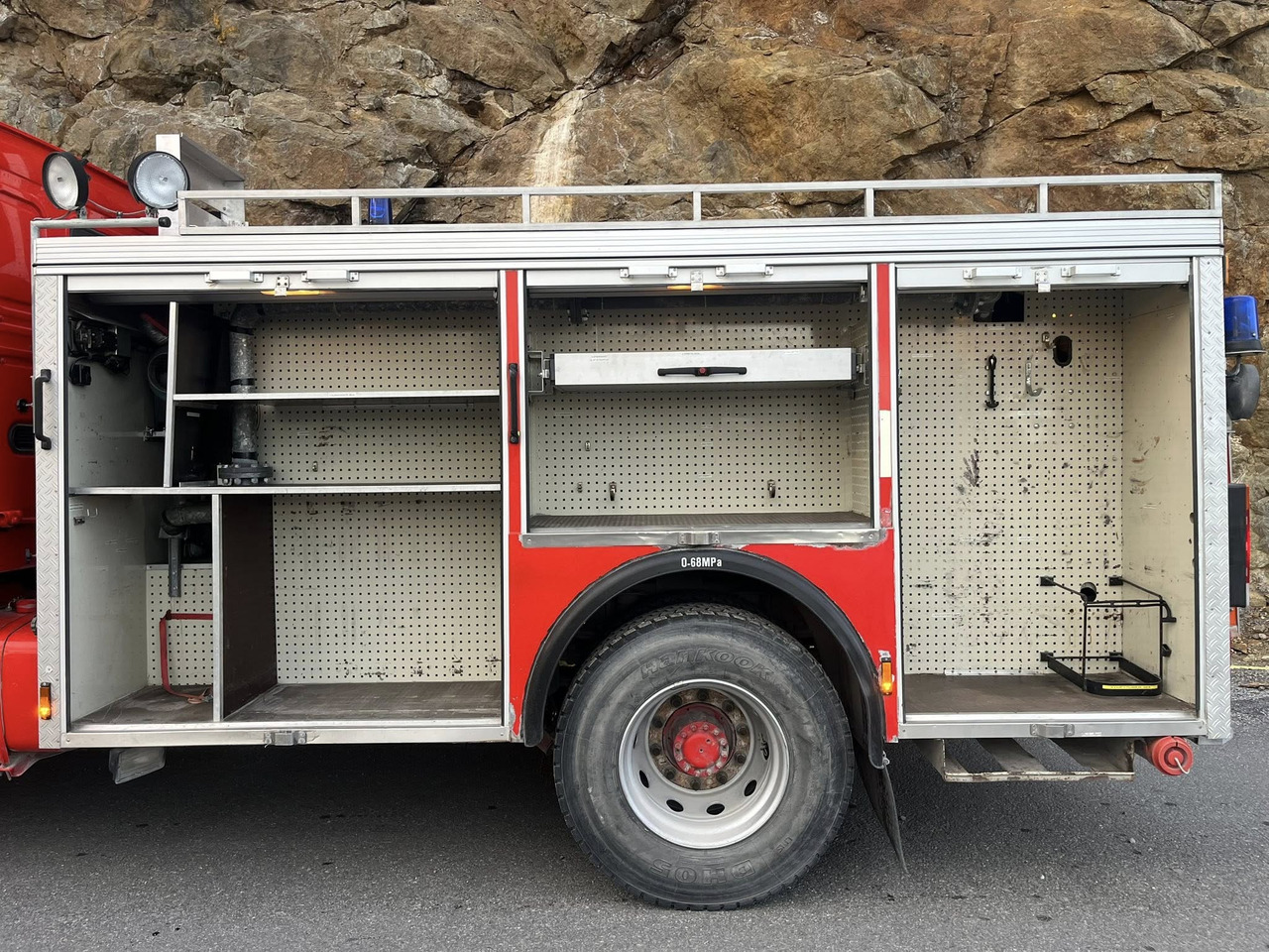 VOLVO FL 10 4x2 - Zjarrfikëse: foto 4 VOLVO FL 10 4x2 - Zjarrfikëse: foto 4