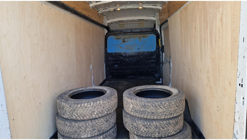 Ford Transit - Furgon: foto 5 Ford Transit - Furgon: foto 5