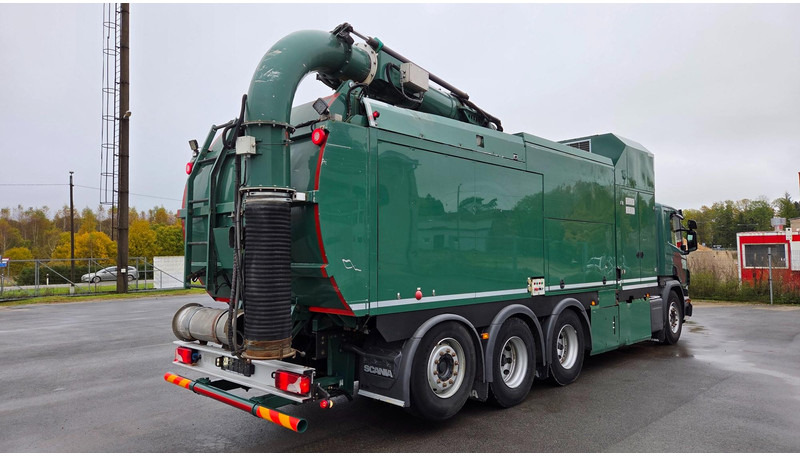 Scania P450 8X4*4 - Kamion me vakuum: foto 3 Scania P450 8X4*4 - Kamion me vakuum: foto 3