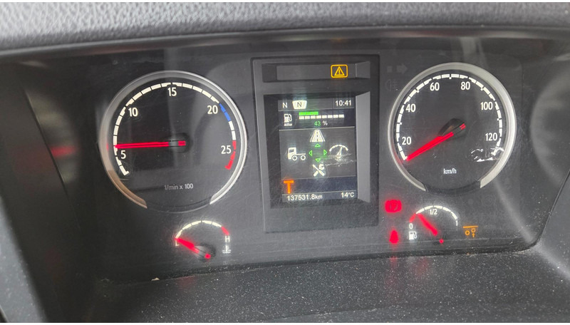 Lizingu i Scania P450 8X4*4 Scania P450 8X4*4: foto 18