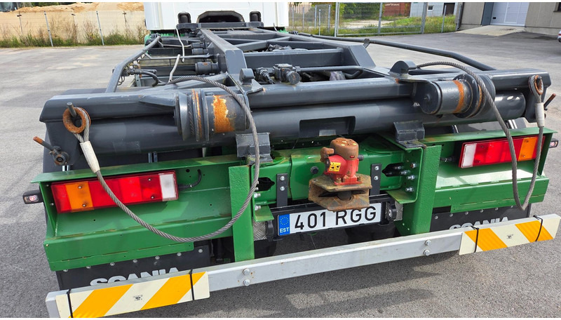 Scania P94 4X2 220 - Kamion me sistem kabllor: foto 5 Scania P94 4X2 220 - Kamion me sistem kabllor: foto 5