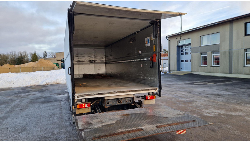 Volvo FL250 4X2 lifting box - Kamion vagonetë: foto 5 Volvo FL250 4X2 lifting box - Kamion vagonetë: foto 5