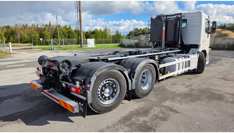 Volvo FM460 6X2*4 - Kamion vetëngarkues: foto 3 Volvo FM460 6X2*4 - Kamion vetëngarkues: foto 3