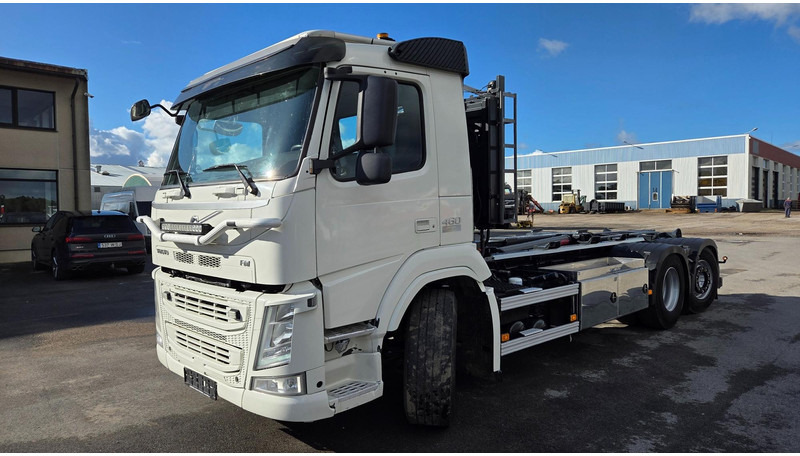 Volvo FM460 6X2*4 - Kamion vetëngarkues: foto 1 Volvo FM460 6X2*4 - Kamion vetëngarkues: foto 1