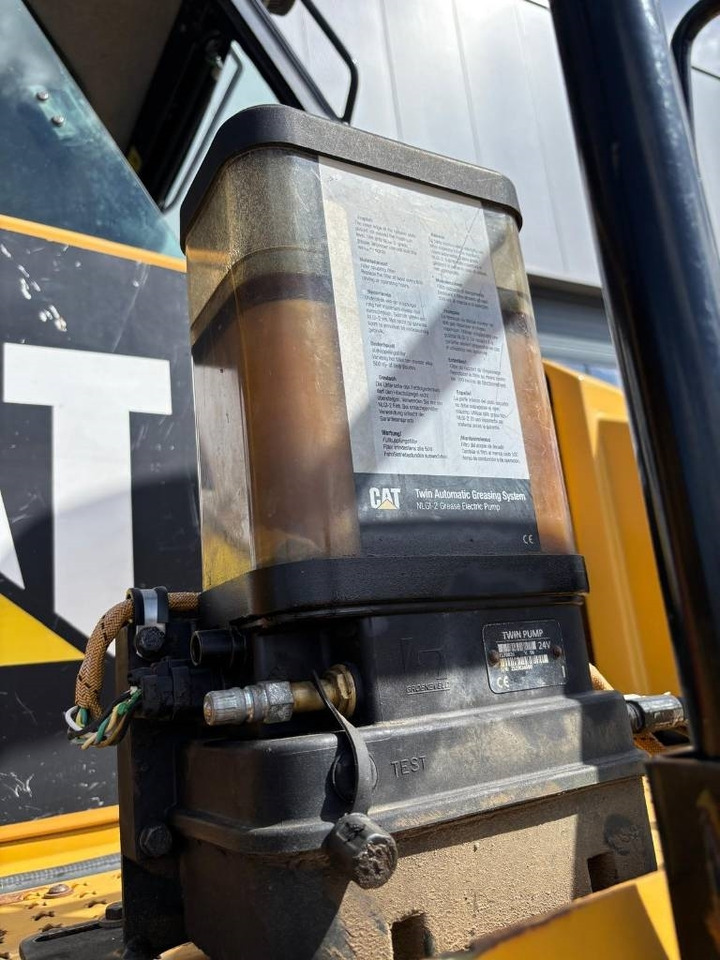 Shkarkues teleskopik CAT 745 C (CE /Low Hours): foto 35