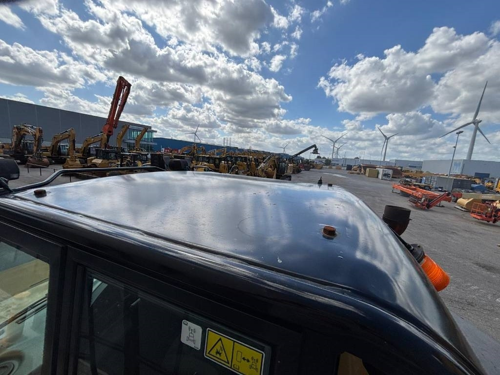 Shkarkues teleskopik CAT 745 C (CE /Low Hours): foto 27