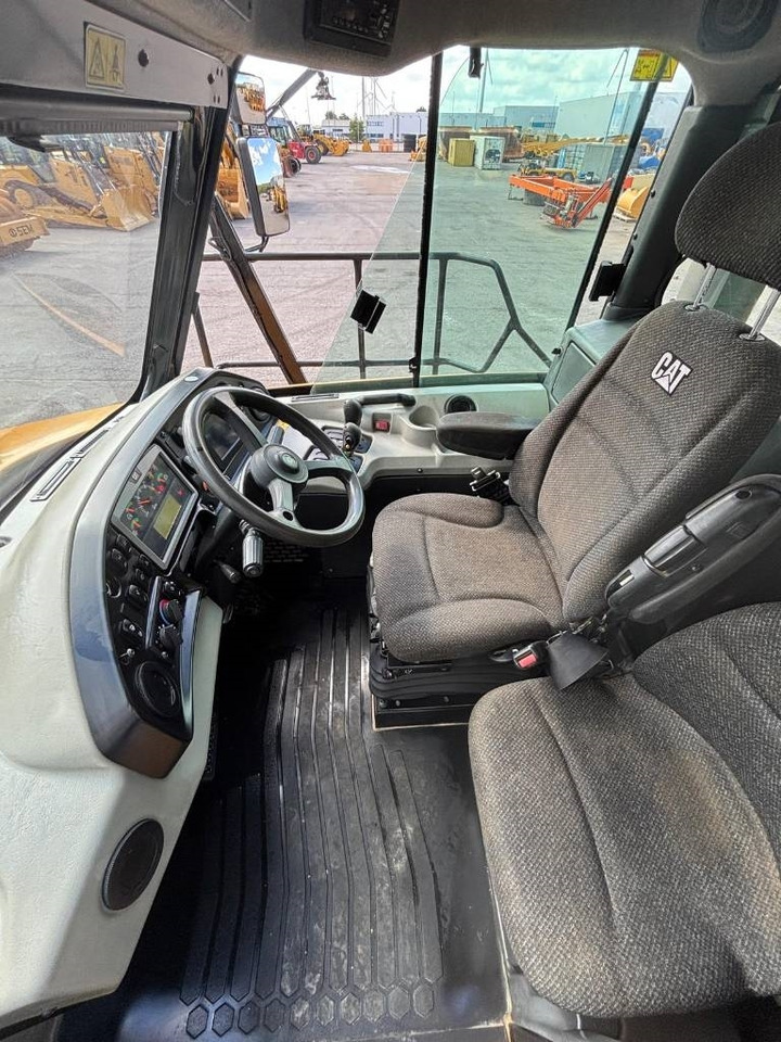 Shkarkues teleskopik CAT 745 C (CE /Low Hours): foto 10